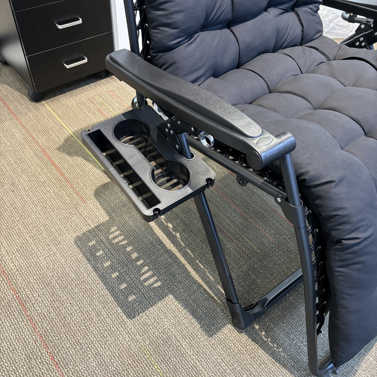 GVDV Oversized Zero Gravity Chair, 33In XXL Lounge Chair with Removable Cushion Headrest, Lawn Patio Reclining Chair Upgraded Alloy Lock and Footrest, for Indoor Outdoor, Black