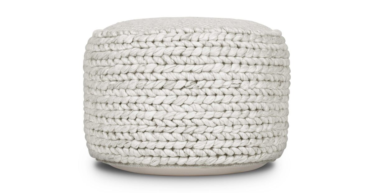 Leon 20" Pouf